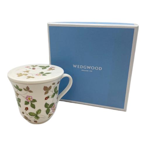 Wedgwood (ウェッジウッド) 蓋付マグカップ ワイルドストロベリー