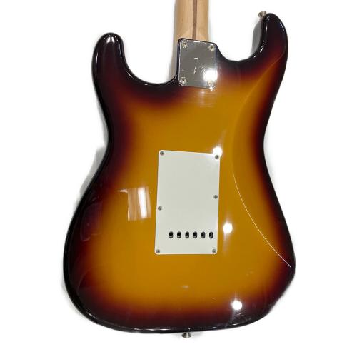 Fender Japan　ストラトキャスター Fender ストラトキャスター レッド Sシリアル Fender Japan フェンダー
