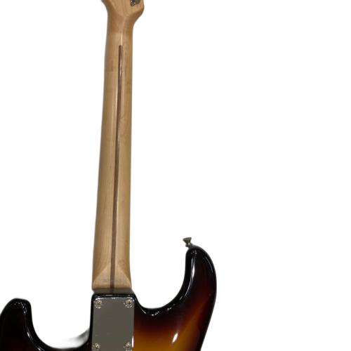 FENDER JAPAN (フェンダージャパン) ストラトキャスター エレキギター @ Π