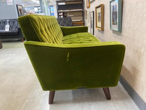 カリモク60 (カリモクロクマル) 3人掛けソファー　3シアター モケットグリーン　ロビーチェア　U36213