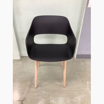 PEDRALI アームチェア ブラック design Odo Fioravanti 1人掛け PBLA-DC-2755