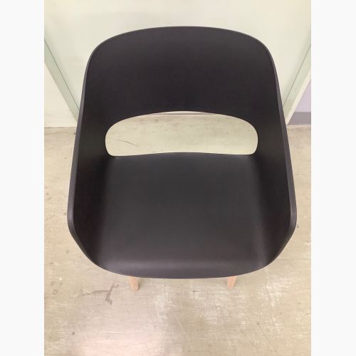 PEDRALI アームチェア ブラック design Odo Fioravanti 1人掛け PBLA-DC-2755