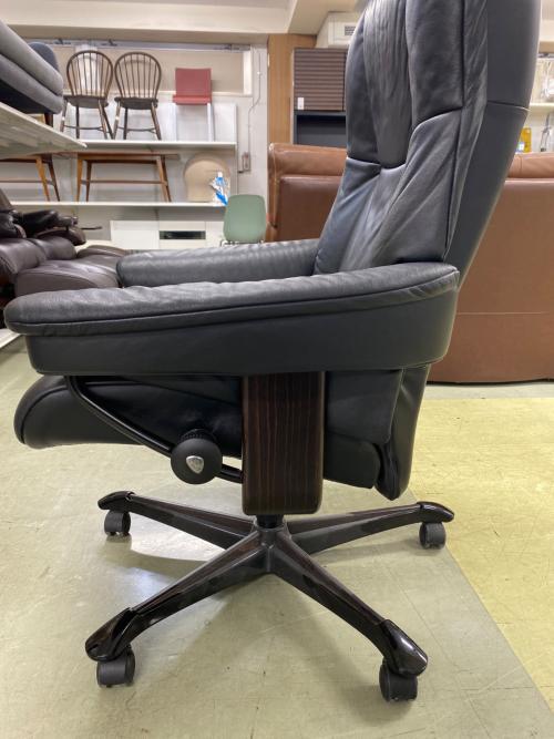 Ekornes (エコーネス) Stressless Mayfair（ストレスレス メイフェア）ﾜｰｸﾁｪｱー　ブラック