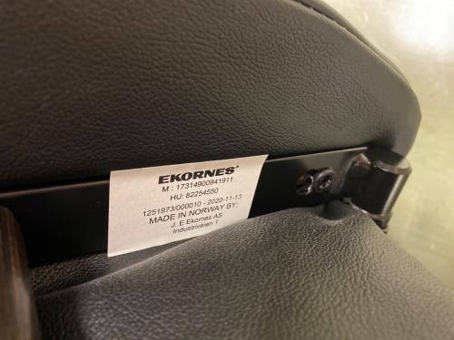 Ekornes (エコーネス) Stressless Mayfair（ストレスレス メイフェア）ﾜｰｸﾁｪｱー　ブラック