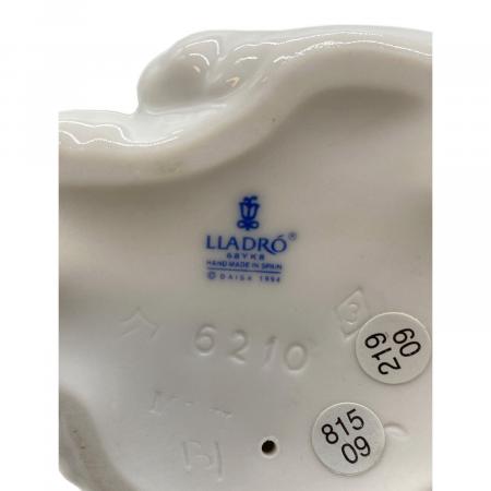 LLADRO (リヤドロ) フィギュリン 6210 犬(マイフレンド)｜トレファクONLINE