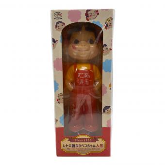 2019年販売品 レトロ首ふりペコちゃん人形（金色台座）