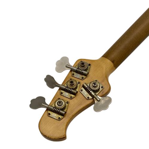 Musicman (ミュージックマン) エレキベース 118 Stingray