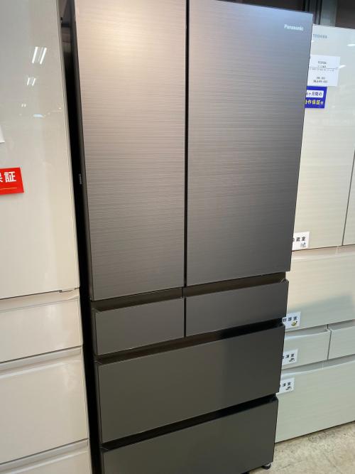 Panasonic (パナソニック) 6ドア冷蔵庫 冷凍室棚割れ有 NR-F659WPX-H 2023年製 650L クリーニング済