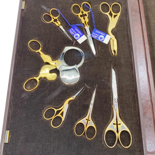 SOLINGEN ゾーリンゲン チタン シザー 国王 金色 ゴールド 箱付き Solingen (ゾーリンゲン) ハサミセット ゴールド｜トレファクONLINE