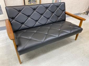 karimoku (カリモク) 2人掛けソファー ブラック×ブラウン 262 WS1193BW 合皮 肘掛け椅子