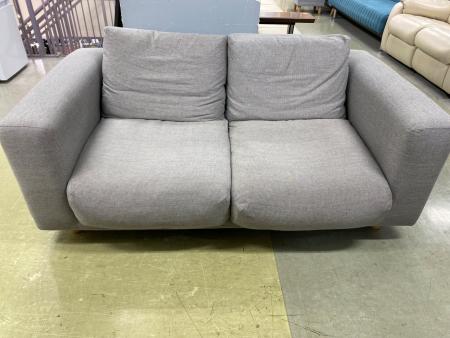 無印良品　特注のグレーソファ 無印良品 (ムジルシリョウヒン) 2人掛けソファー ライトグレー