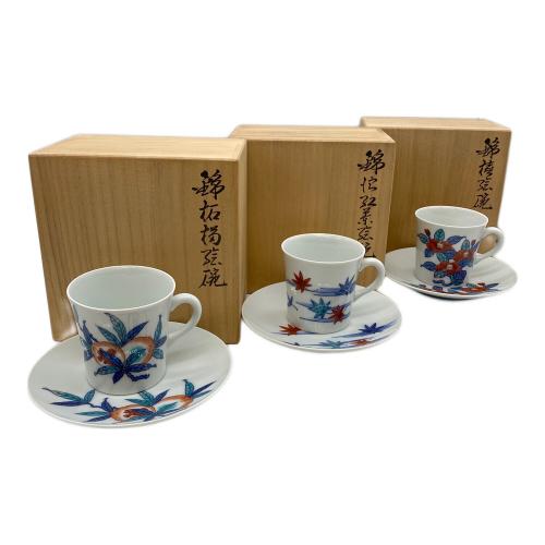 日本の花模様12ヶ月カップ&ソーサーセット 人間国宝 十三代今右衛門  5月のソーサーヒビ有 色鍋島 12セット