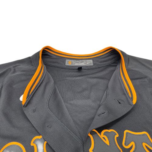 読売ジャイアンツ (ヨミウリジャイアンツ) NPBレプリカユニフォーム阿部慎之助 メンズ SIZE L ブラック 背番号83【2024 3rd ブラック セ・リーグ チャンピオン・エンブレム レプリカ ユニホーム】 NIKE