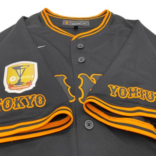 読売ジャイアンツ (ヨミウリジャイアンツ) NPBレプリカユニフォーム阿部慎之助 メンズ SIZE L ブラック 背番号83【2024 3rd ブラック セ・リーグ チャンピオン・エンブレム レプリカ ユニホーム】 NIKE