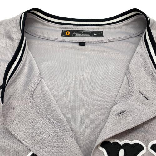 読売ジャイアンツ (ヨミウリジャイアンツ) NPB レプリカユニフォーム 岡本和真 メンズ SIZE L グレー 背番号25【2024 ビジター セ・リーグ チャンピオン・エンブレム レプリカ ユニホーム】 NIKE