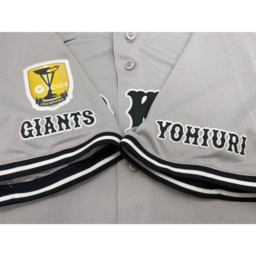 読売ジャイアンツ (ヨミウリジャイアンツ) NPB レプリカユニフォーム 岡本和真 メンズ SIZE L グレー 背番号25【2024 ビジター セ・リーグ チャンピオン・エンブレム レプリカ ユニホーム】 NIKE