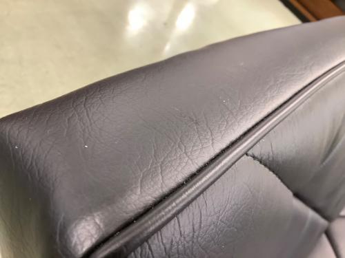 karimoku (カリモク) 2人掛けソファー