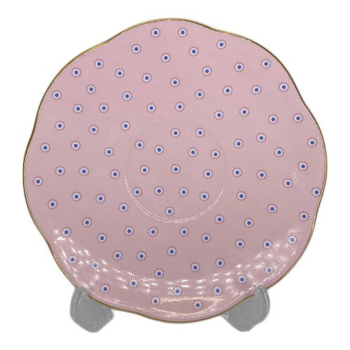 Wedgwood (ウェッジウッド) カップ&ソーサー ピンク ポルカドット