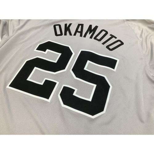 読売ジャイアンツ (ヨミウリジャイアンツ) NPB レプリカユニフォーム 岡本和真 メンズ SIZE LL (US L) グレー 背番号25 2025年製 TGLM-07Z9 ・0071 NIKE