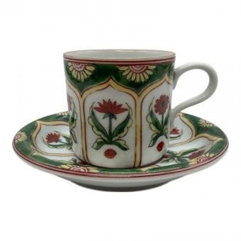 源右衛門窯 (ゲンエモンガマ) カップ&ソーサー 赤絵ミナイ手草花紋