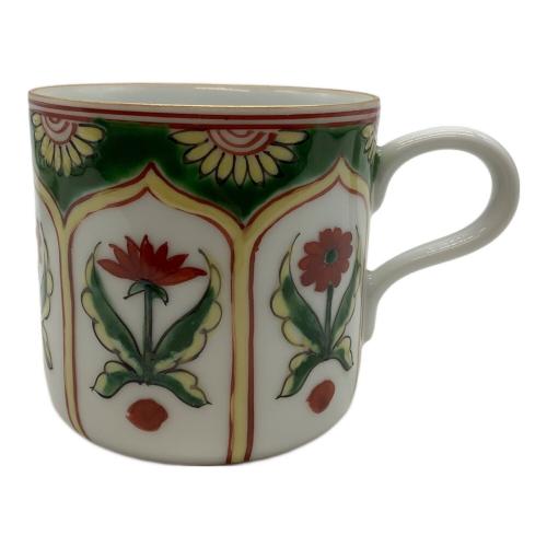 源右衛門窯 (ゲンエモンガマ) カップ&ソーサー 赤絵ミナイ手草花紋