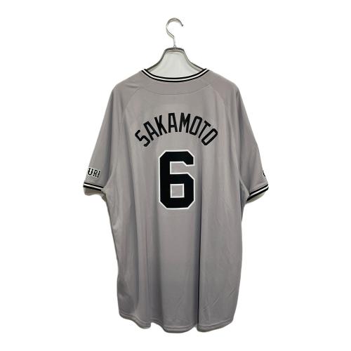 読売ジャイアンツ (ヨミウリジャイアンツ) NPB レプリカユニフォーム 坂本勇人 背番号6【2024 ビジター セ・リーグ チャンピオン・エンブレム レプリカ ユニホーム】 メンズ SIZE 4L-5L (US XXL) グレー