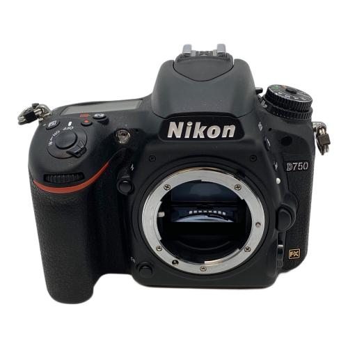 Nikon (ニコン) デジタル一眼レフカメラ D750 レンズ:Nikon 28-300mm 3.5-5.6