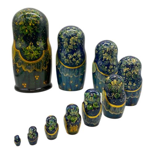 マトリョーシカ