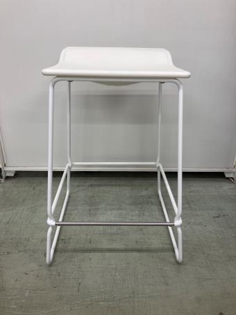 viccarbe (ヴィッカルベ) カウンターチェアー 3 ホワイト LAST MINUTE