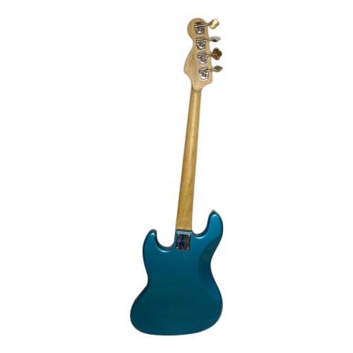 Squier by FENDER (スクワイア) ベース Lake Placid Blue