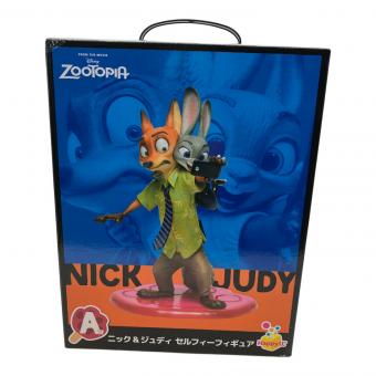 DISNEY (ディズニー) ズートピア ニック & ジュディ セルフィーフィギュア フィギュア 箱イタミ有 ハッピーくじ