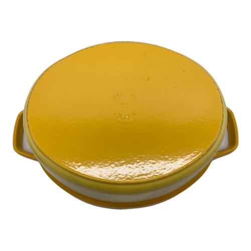 LE CREUSET (ルクルーゼ) 両手鍋 SIZE 31 イエロー