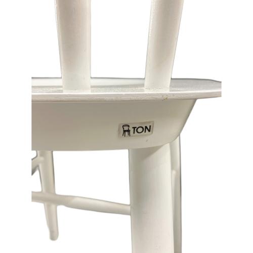 TON (トン) ウィンザーチェア ホワイト