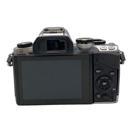 OLYMPUS (オリンパス) ミラーレス一眼カメラ OM-D E-M10 レンズolympus