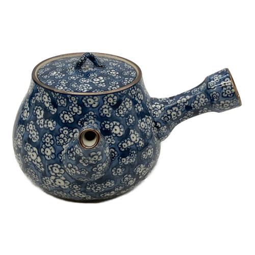 加藤利昌 (カトウトシマサ) 茶器揃 染付梅小紋 京焼 平安