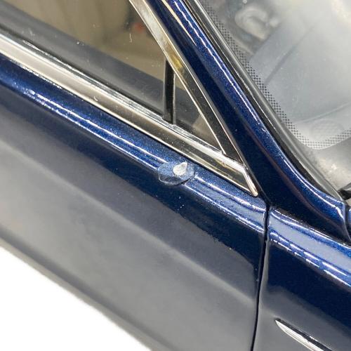 京商 (キョウショウ) 1:18 Bentley Flying Spur W12 モデルカー