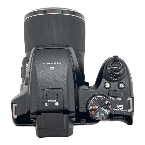 FUJIFILM (フジフィルム) デジタル一眼レフカメラ S9800