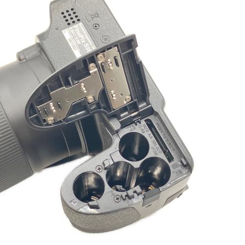 FUJIFILM (フジフィルム) デジタル一眼レフカメラ S9800