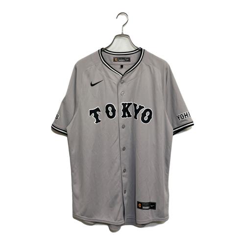 読売ジャイアンツ (ヨミウリジャイアンツ) NPB レプリカユニフォーム 岡本和真 背番号25【2024 ビジター セ・リーグ チャンピオン・エンブレム レプリカ ユニホーム】 メンズ SIZE LL (US L) グレー