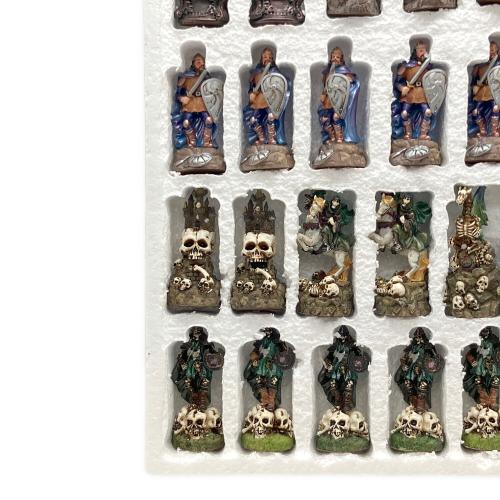 THE CHESS MAN チェス 2116J COLLECTABLE CHESS SET