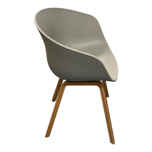 HAY (ヘイ) アームチェアー ホワイト ABOUT A CHAIR HAY