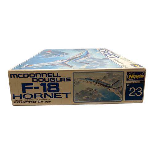 Hasegawa (ハセガワ) 1/32デラックスシリーズ マクダネルダグラスF-18 ホーネット プラモデル 飛行機