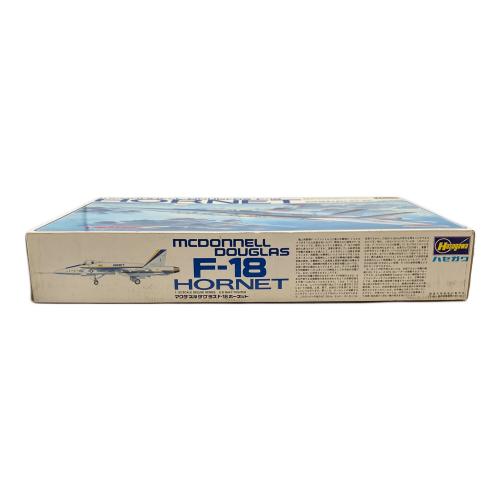 Hasegawa (ハセガワ) 1/32デラックスシリーズ マクダネルダグラスF-18 ホーネット プラモデル 飛行機