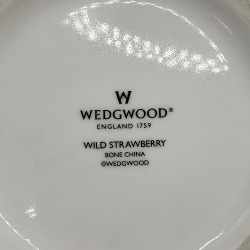Wedgwood (ウェッジウッド) ティーポット 金縁カスレ有 ワイルドストロベリー