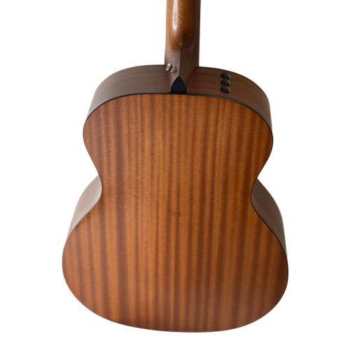 Taylor (テイラー) アコースティックギター 114e