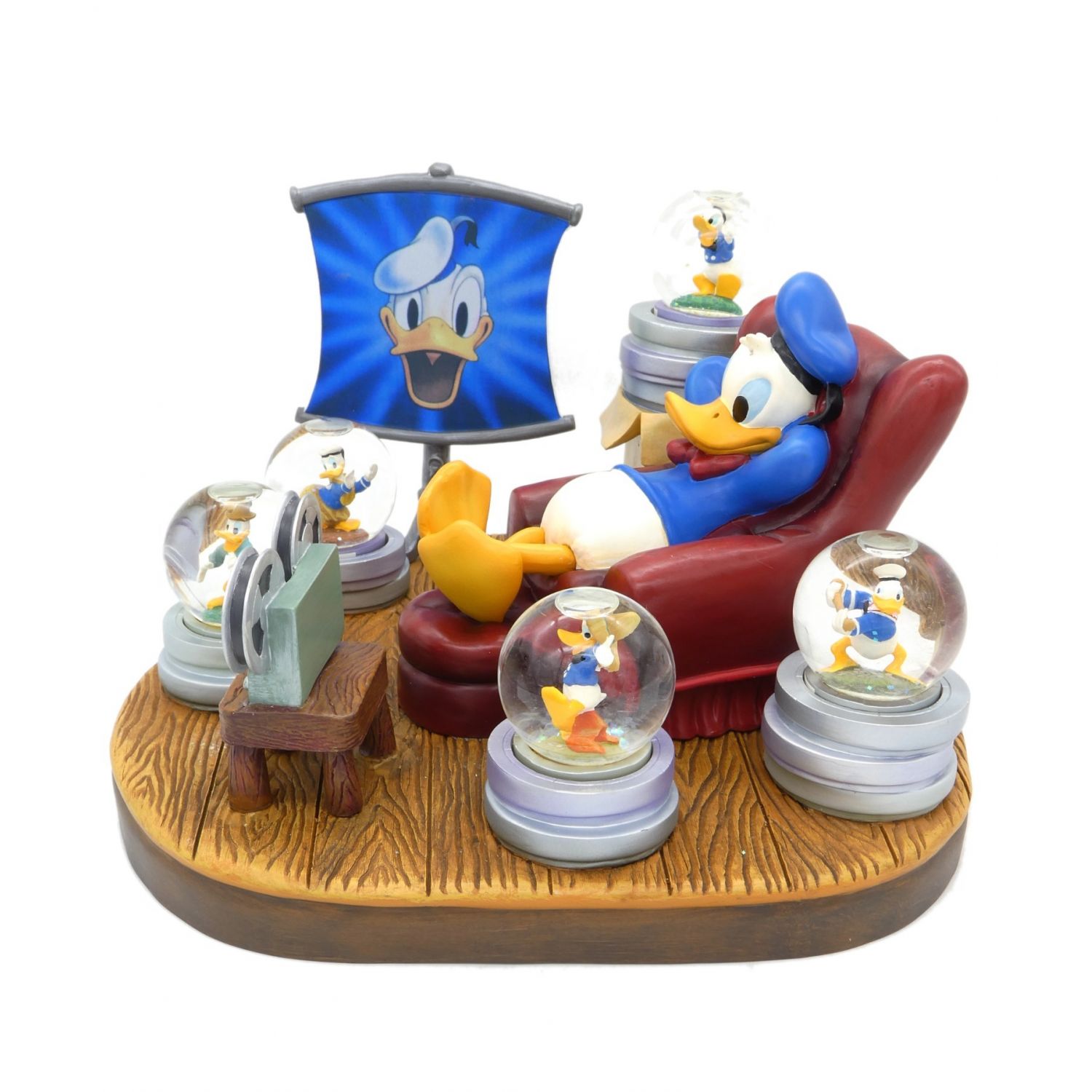 希少 大人気 ドナルド ダック Donald Duck スノードーム スノーグローブ Dzzavidovici Ba