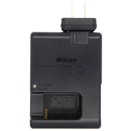 Nikon (ニコン) ニコンFXフォーマットデジタル一眼レフカメラ D800 3630万画素 ISO100-6400