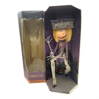 THE NIGHTMARE BEFORE CHRISTMAS "PUMPKIN KING" 1999 Special Package