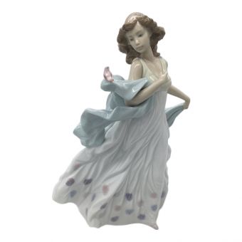 LLADRO (リヤドロ) フィギュリン 夏のセレナーデ