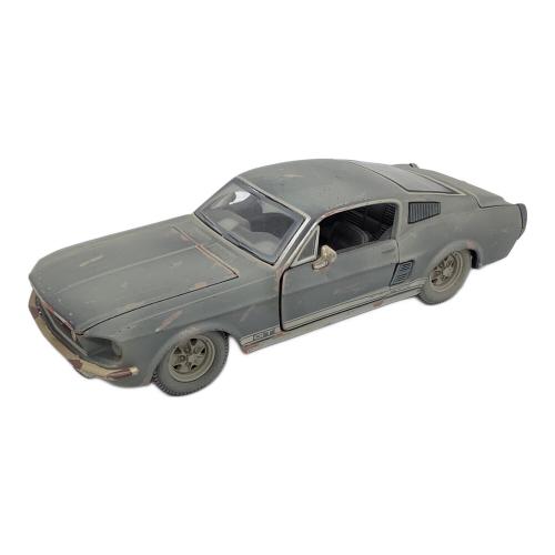 ミニカー Maisto 1967 フォード マスタングGT